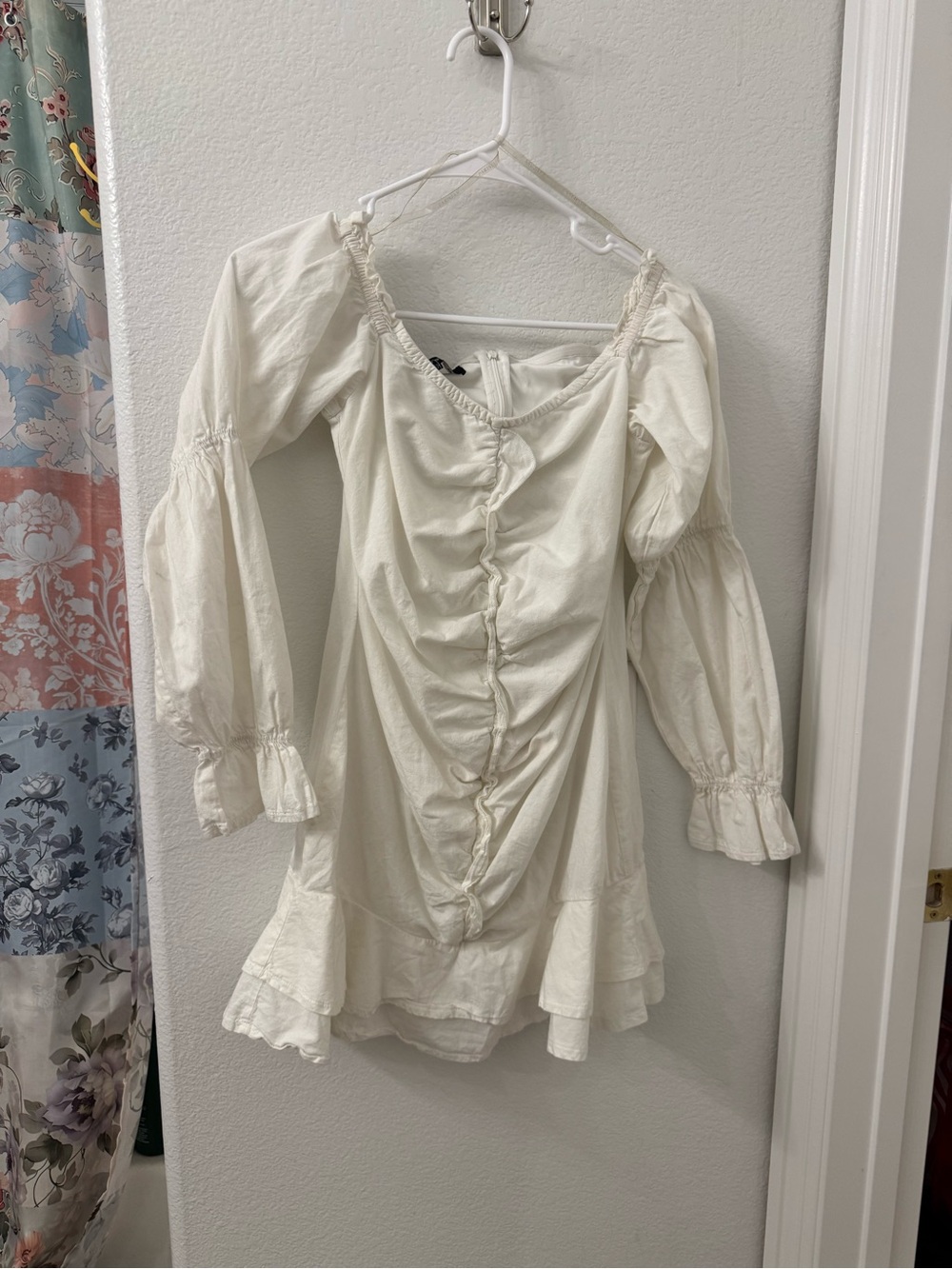Parisian White Long Sleeve Peasant Dress US 6 Women’s Cotton Marie Antoinette